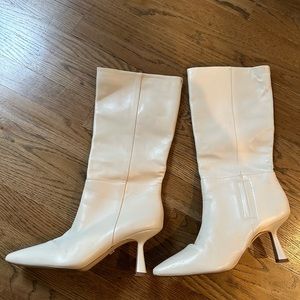 Sam Edelman Winter White boots